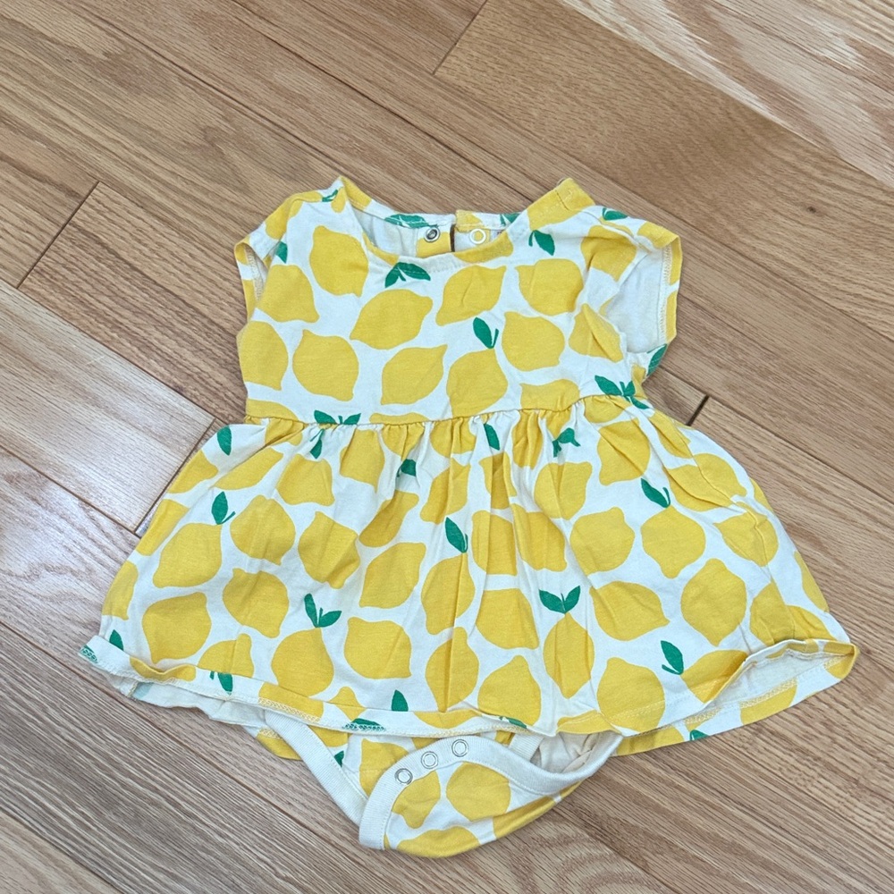 Hanna Andersson Lemon Pattern Baby Dress - Yellow and Green